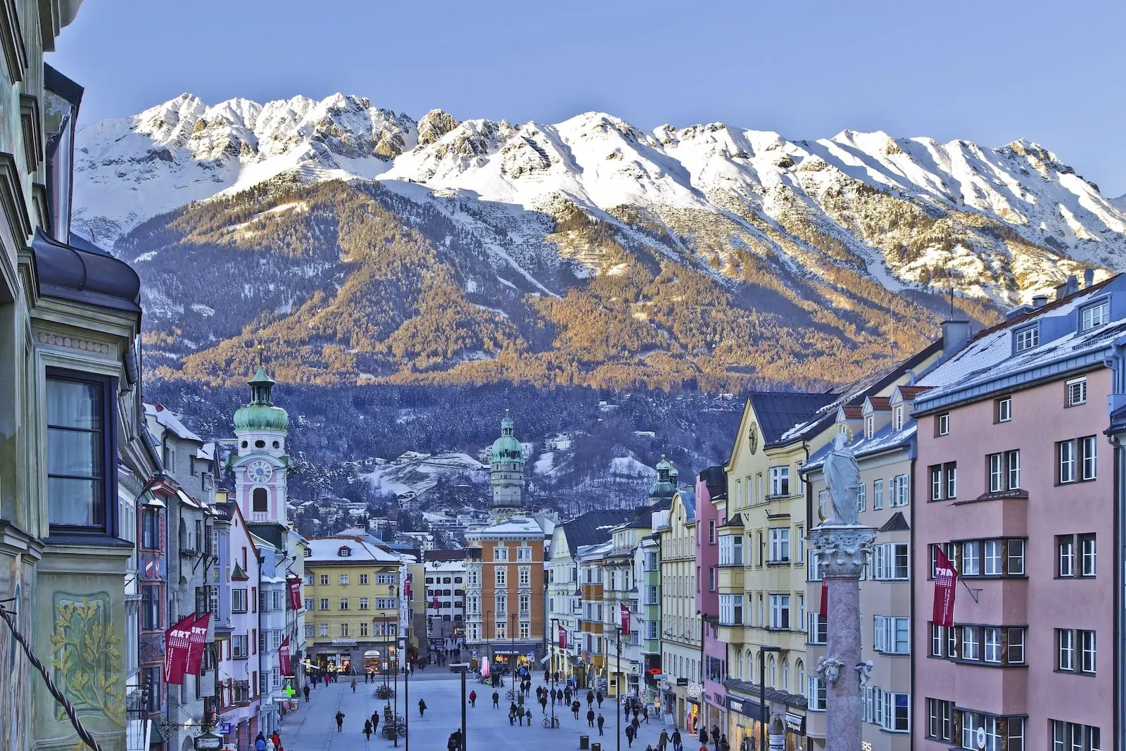 Stage 12 Hotel by Penz: Maria-Theresien-Strasse and the snow-covered Nordkette