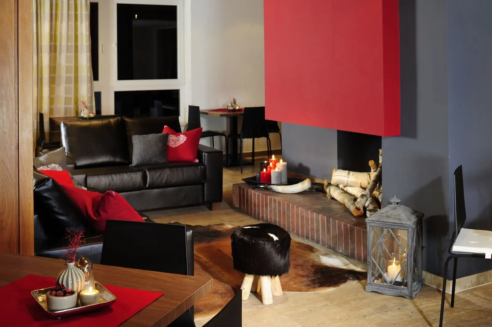 Hotel Kapeller: Lounge with open fire