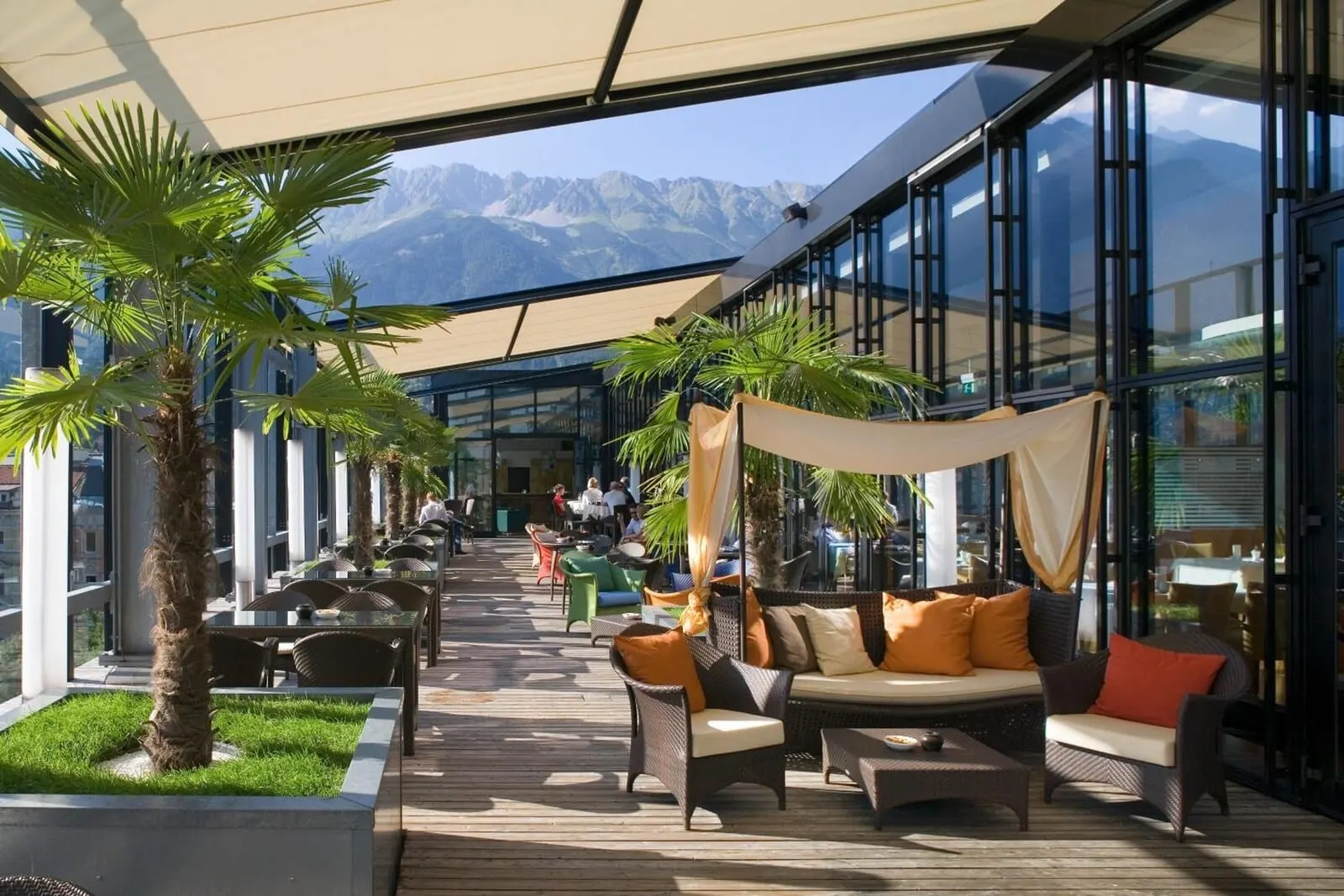 The Penz Hotel: Rooftop terrace in summer