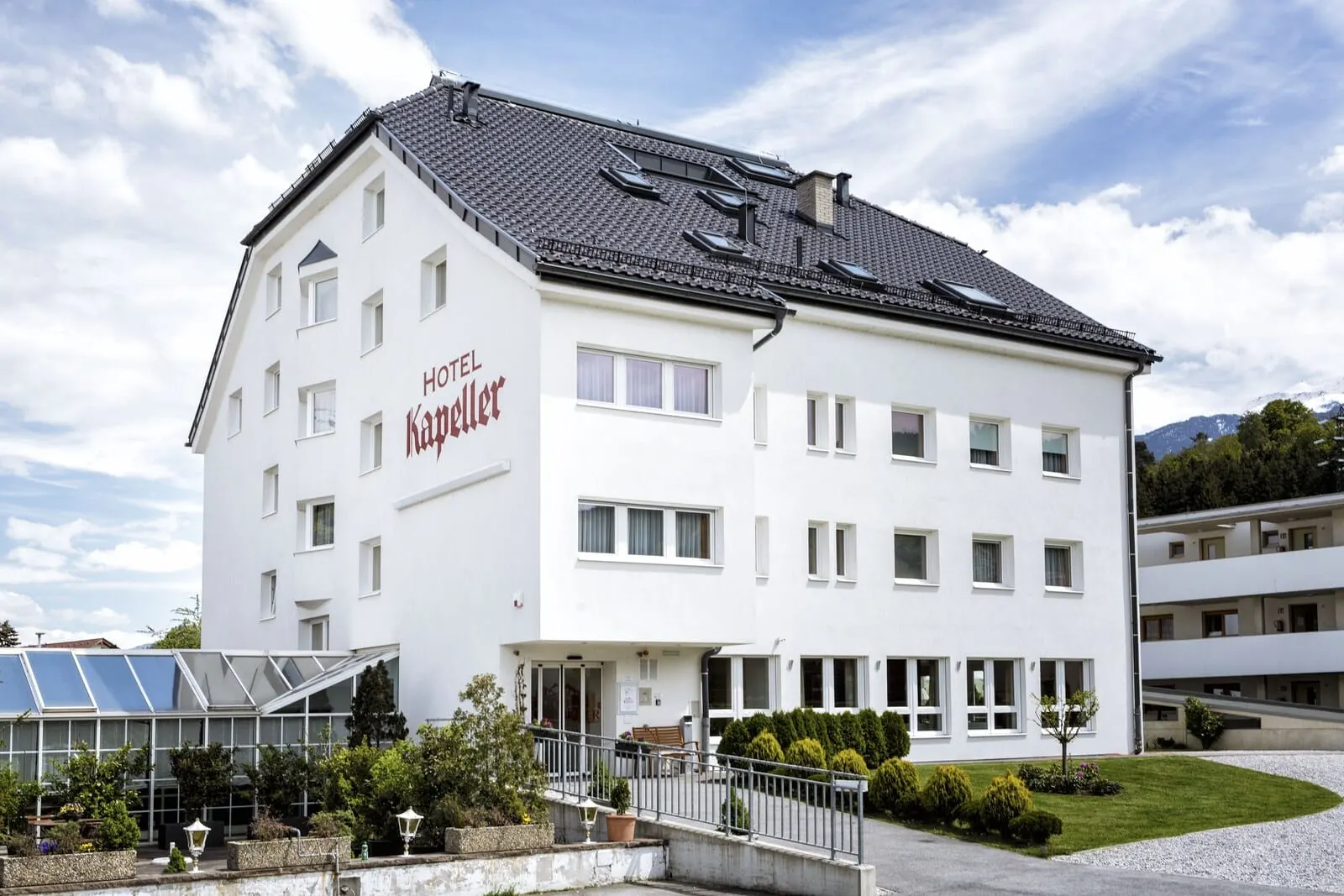 Hotel Kapeller: The hotel in Amras