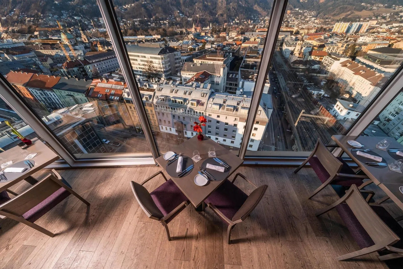 ADLERS Hotel Innsbruck: Terrace view over the roofs