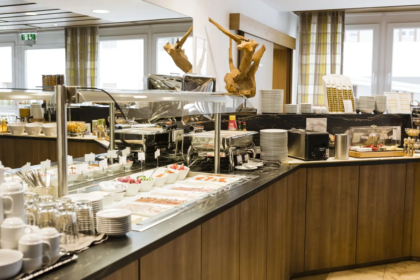 Hotel Kapeller: Breakfast buffet