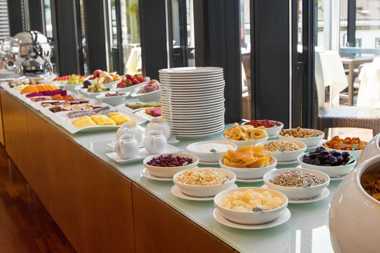 The Penz Hotel: Breakfast buffet