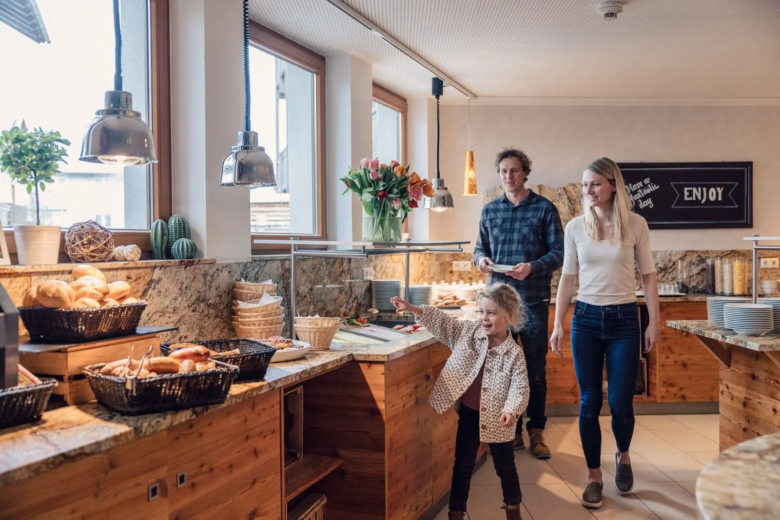 Hotel Bon Alpina: Breakfast buffet