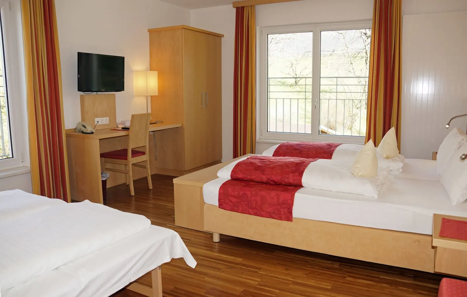 Hotel Heiligkreuz: Double room