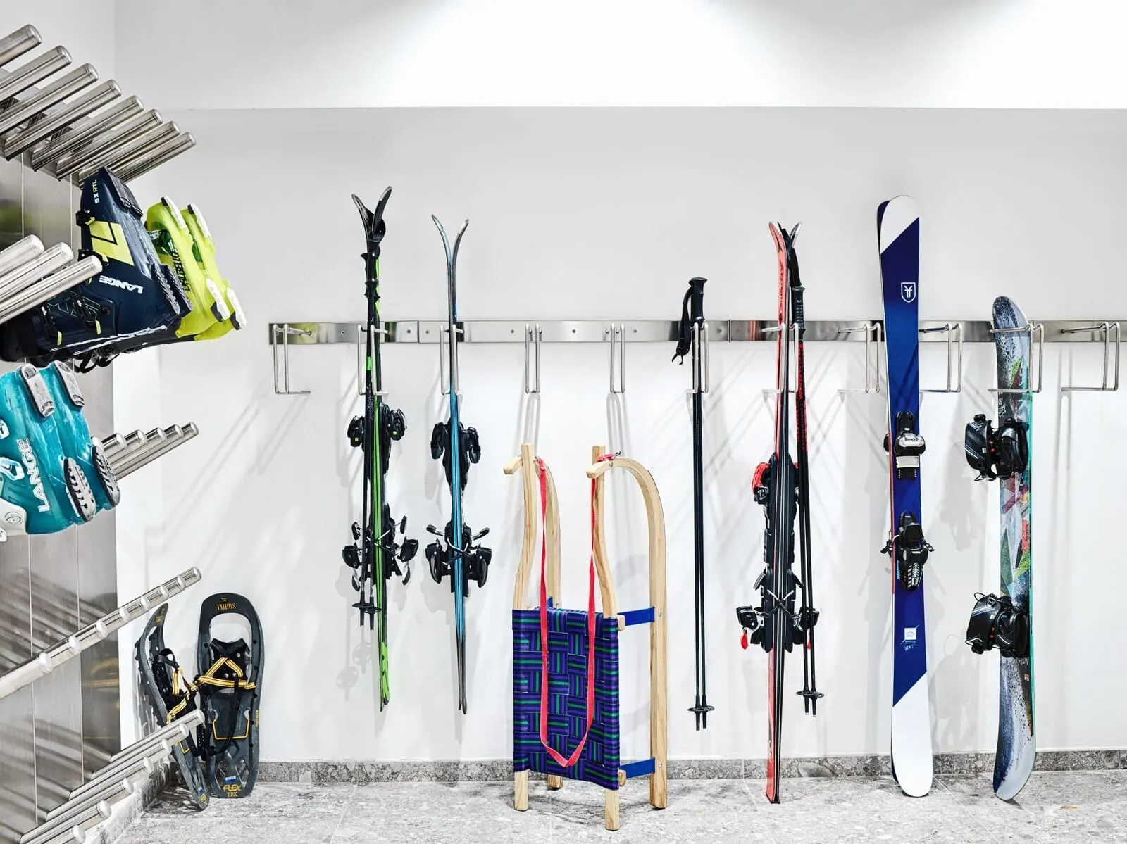 Stage 12 Hotel by Penz: Ski room