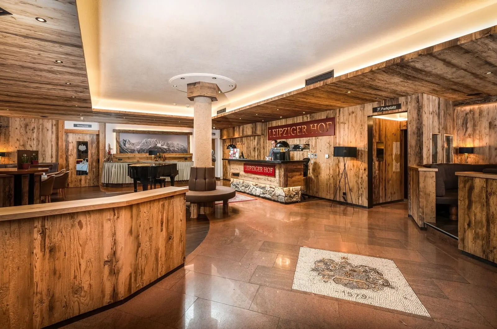 Hotel Leipziger Hof: Reception and lobby