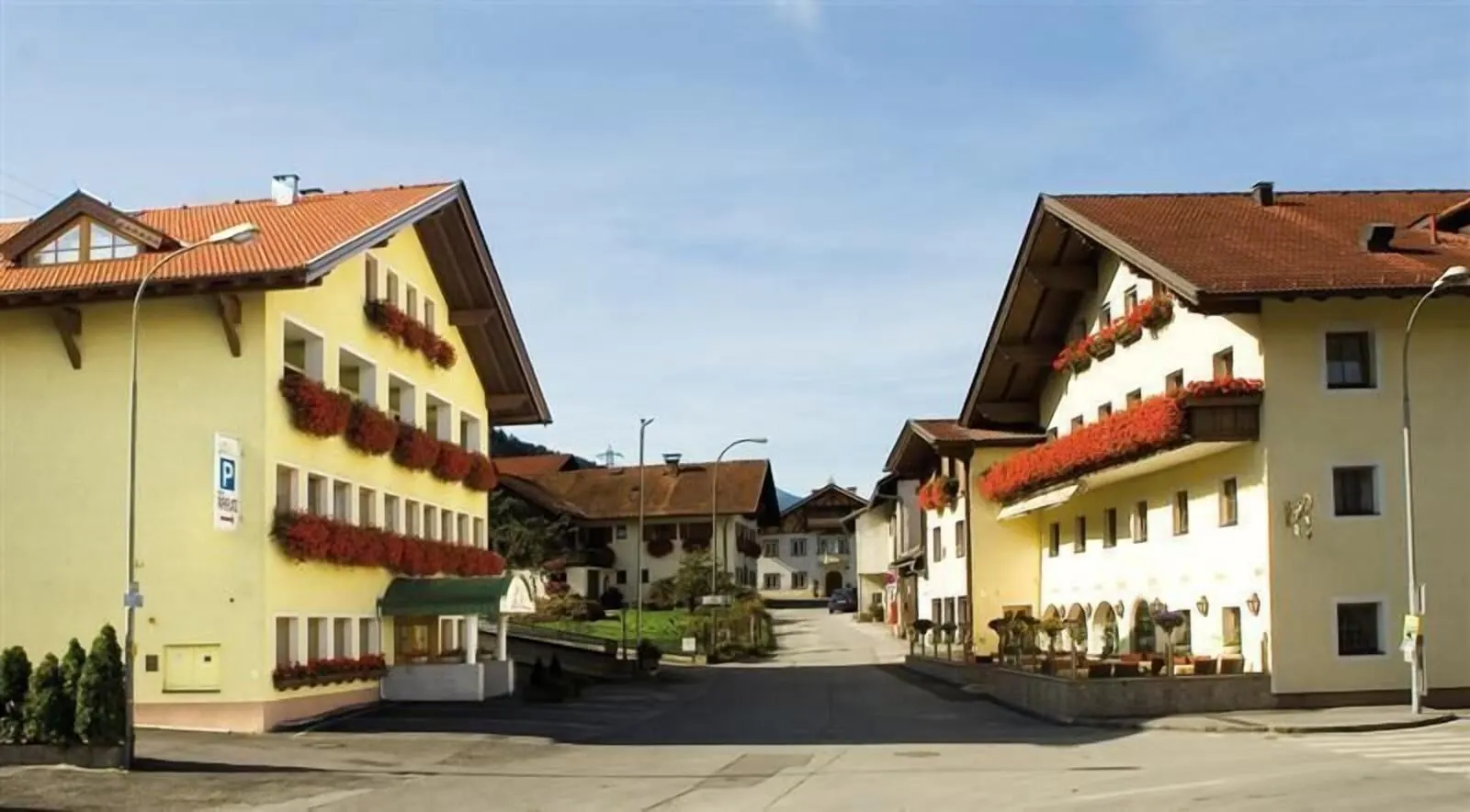 Hotel Bierwirt: The two houses of the hotel
