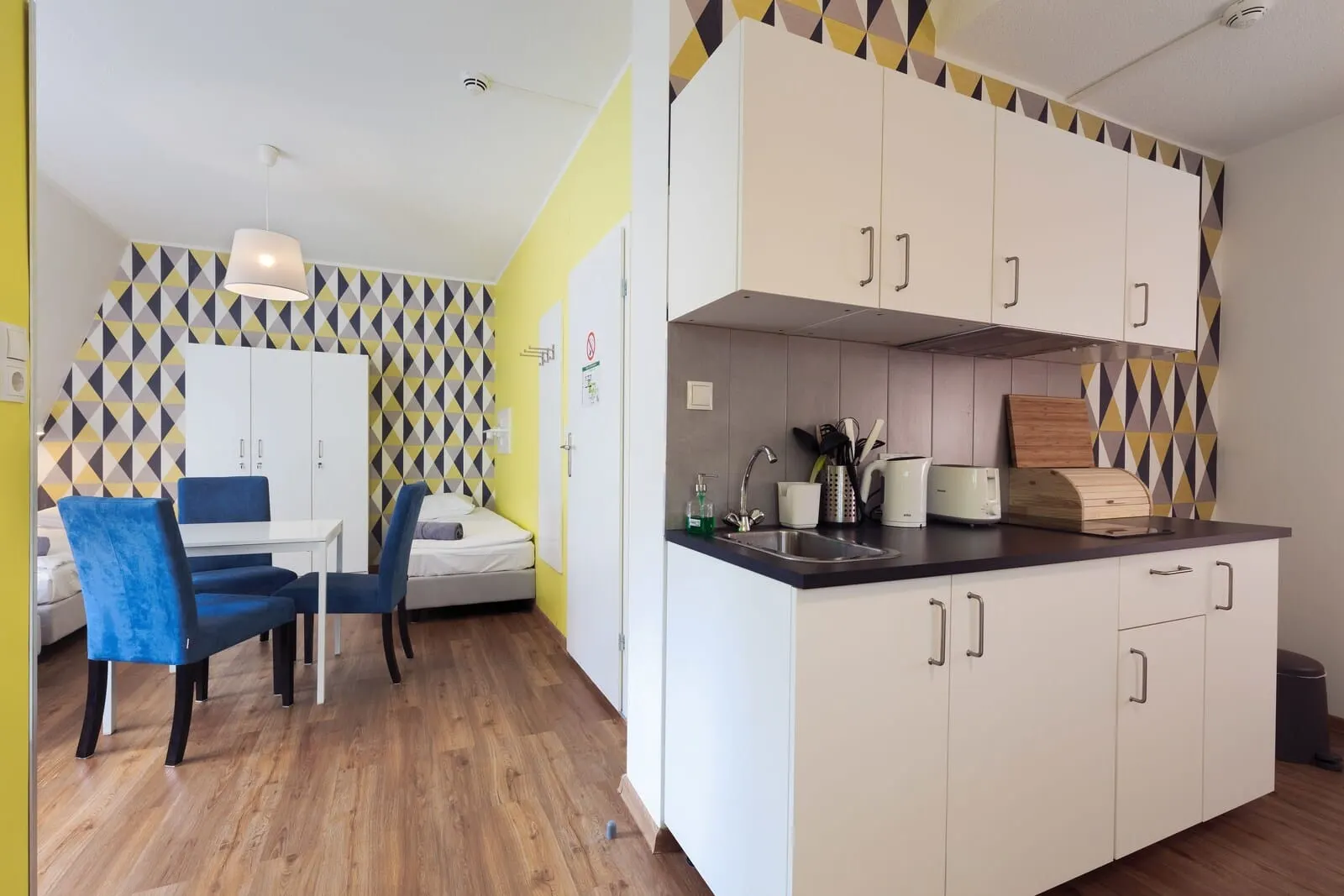 Marmota Hostel: Room with kitchenette