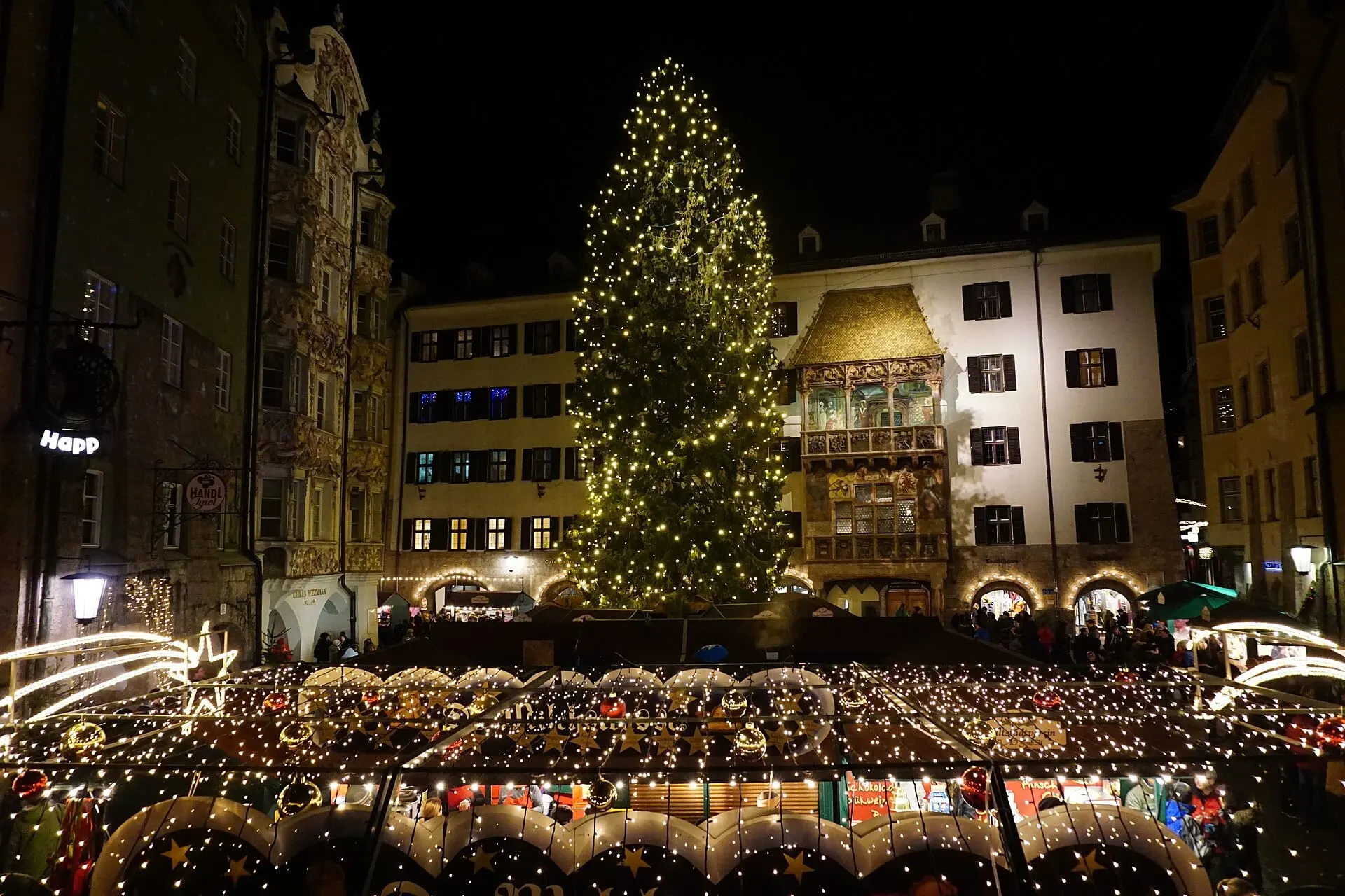 The Christmas market in Innsbruck's old town at night